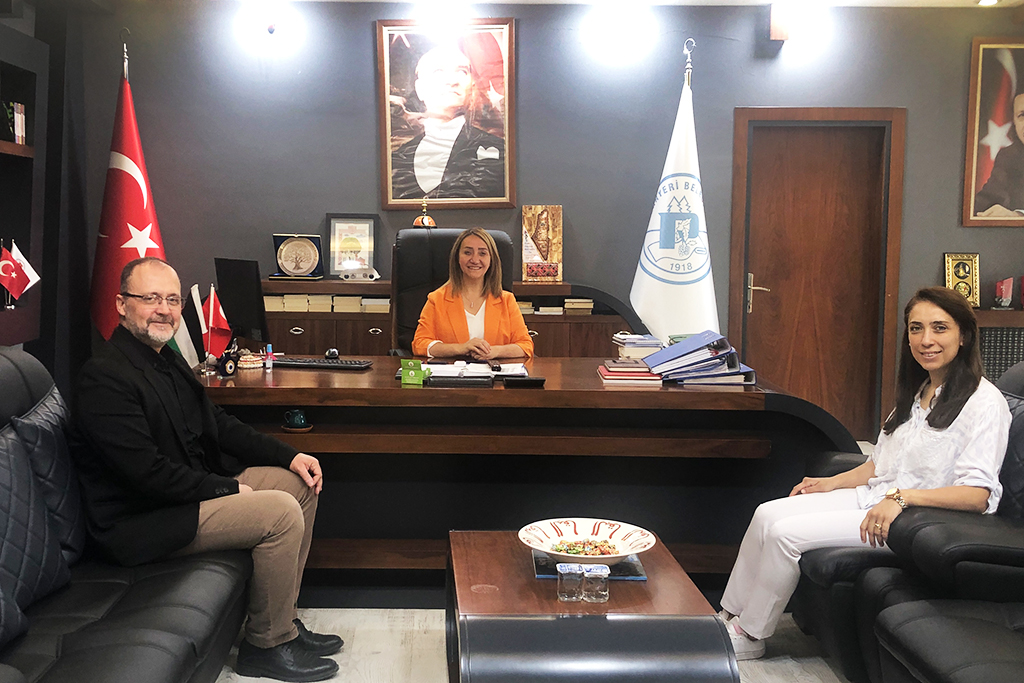 Üniversitemiz ile Pazaryeri Belediyesi Arasında Tarımsal İş Birliği
